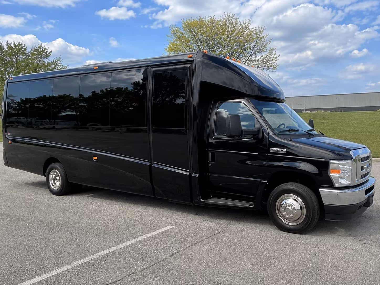 book a bus to the new bedford whaling museum and national historical park