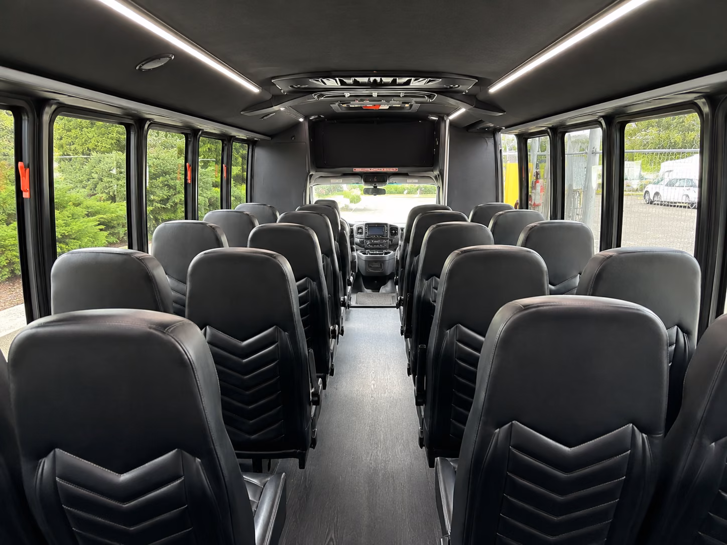 boston short and long term charter bus services for boston businesses
