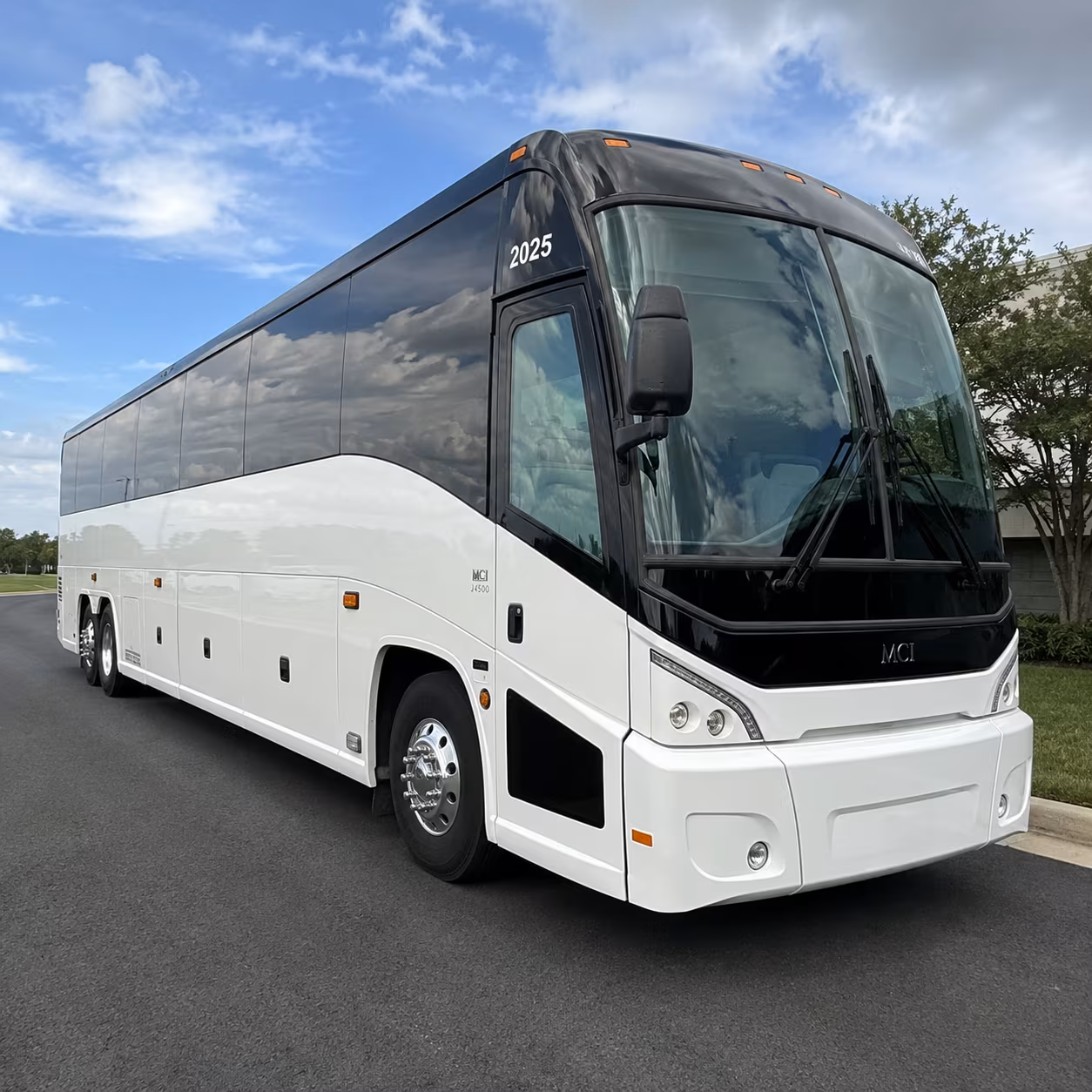cambridge bus rentals