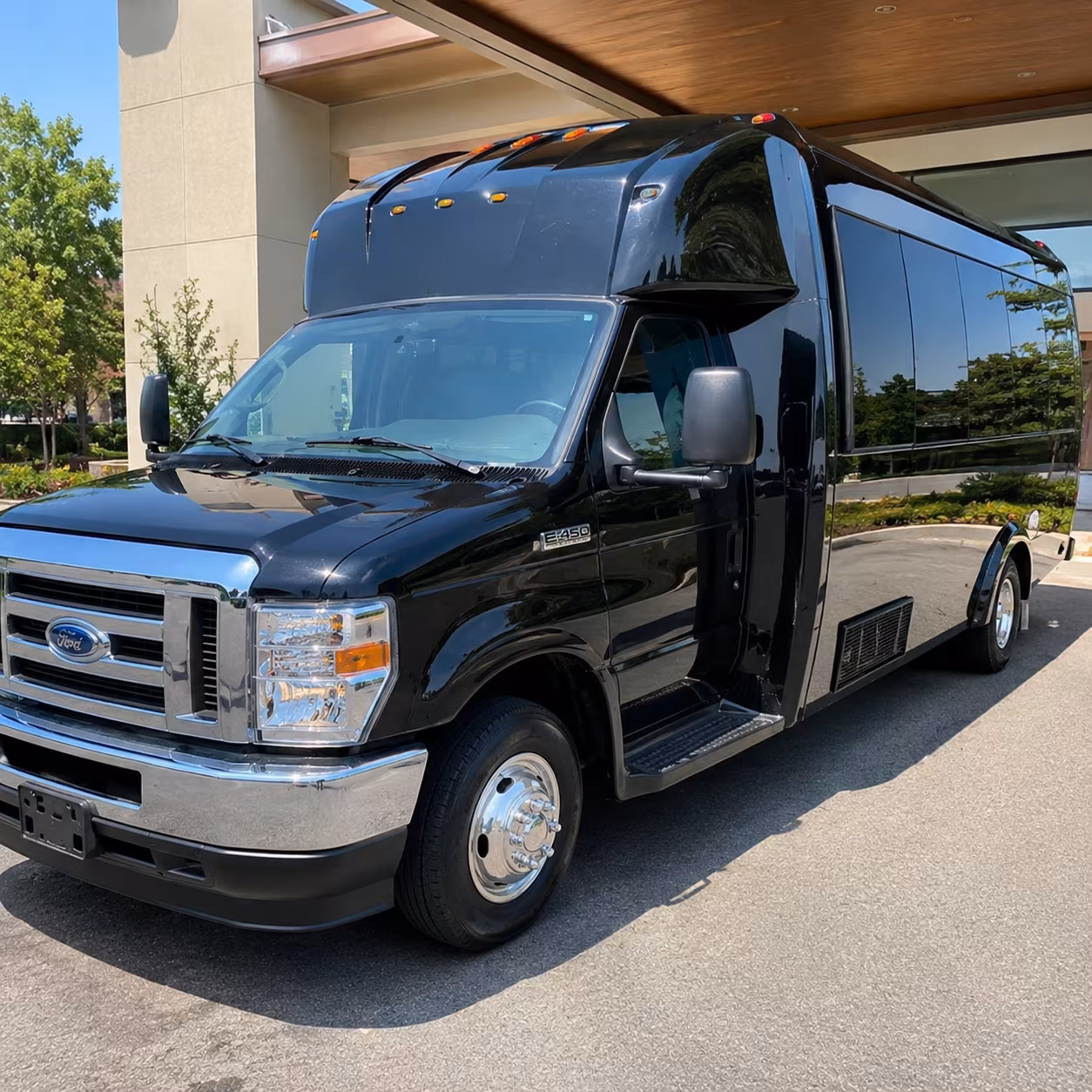 fall river concert party bus rental