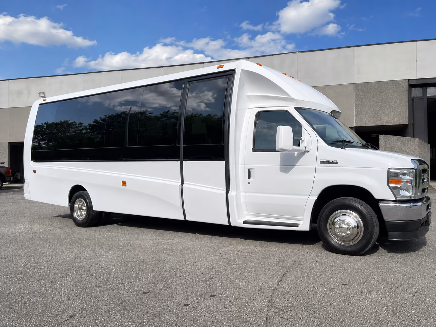 find prom transportation to white s of westport and every south coast venue